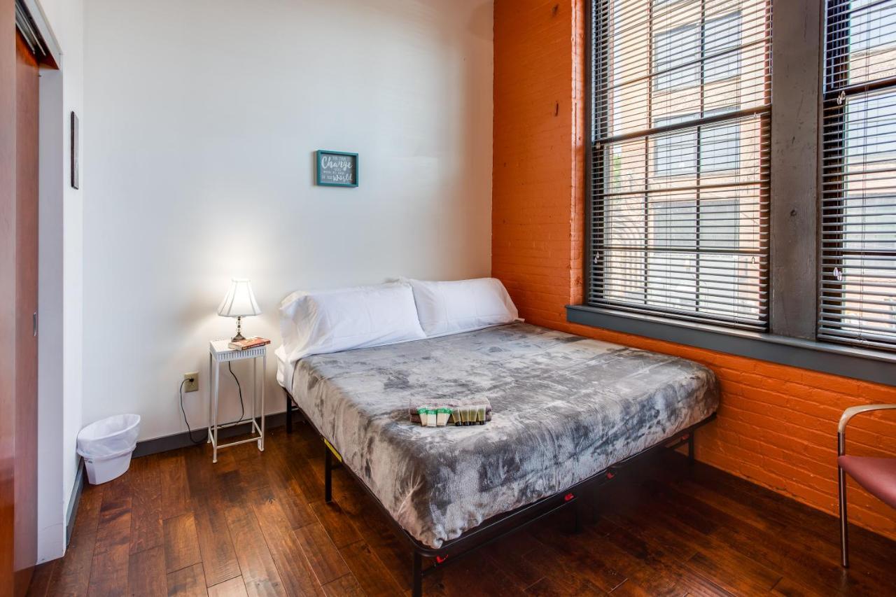 Ny Style Centric Loft With King Bed By Park Ave Lejlighed Rochester Eksteriør billede